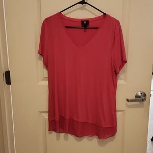 JM Collection pink short sleeved shirt with sheer trim at bottom. Size large